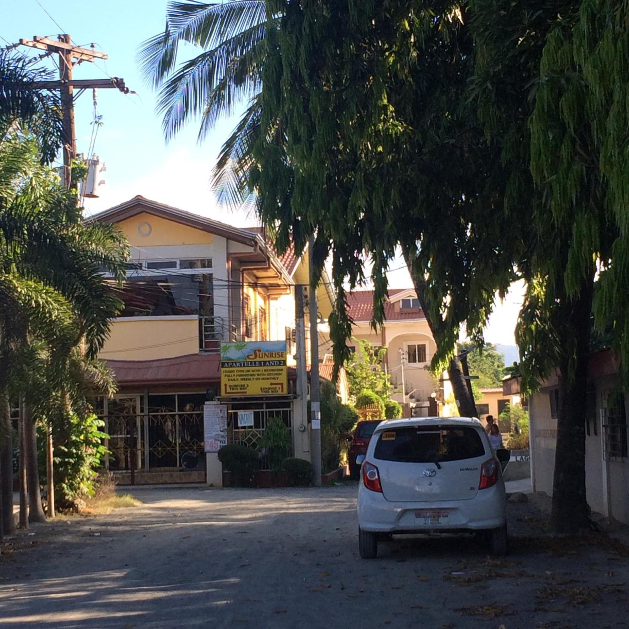 Sunrise Apartelle Olongapo Kültér fotó